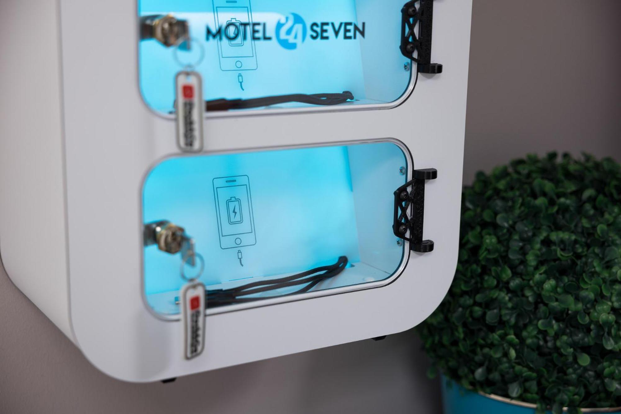 Motel24Seven Bruck an der Mur Eksteriør bilde