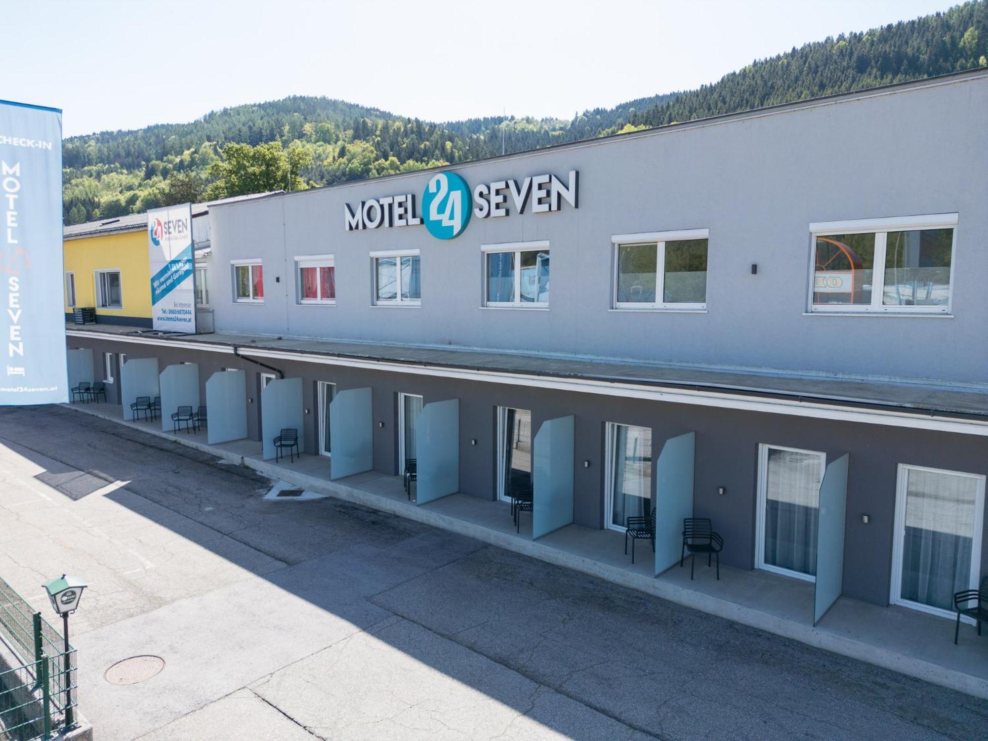 Motel24Seven Bruck an der Mur Eksteriør bilde